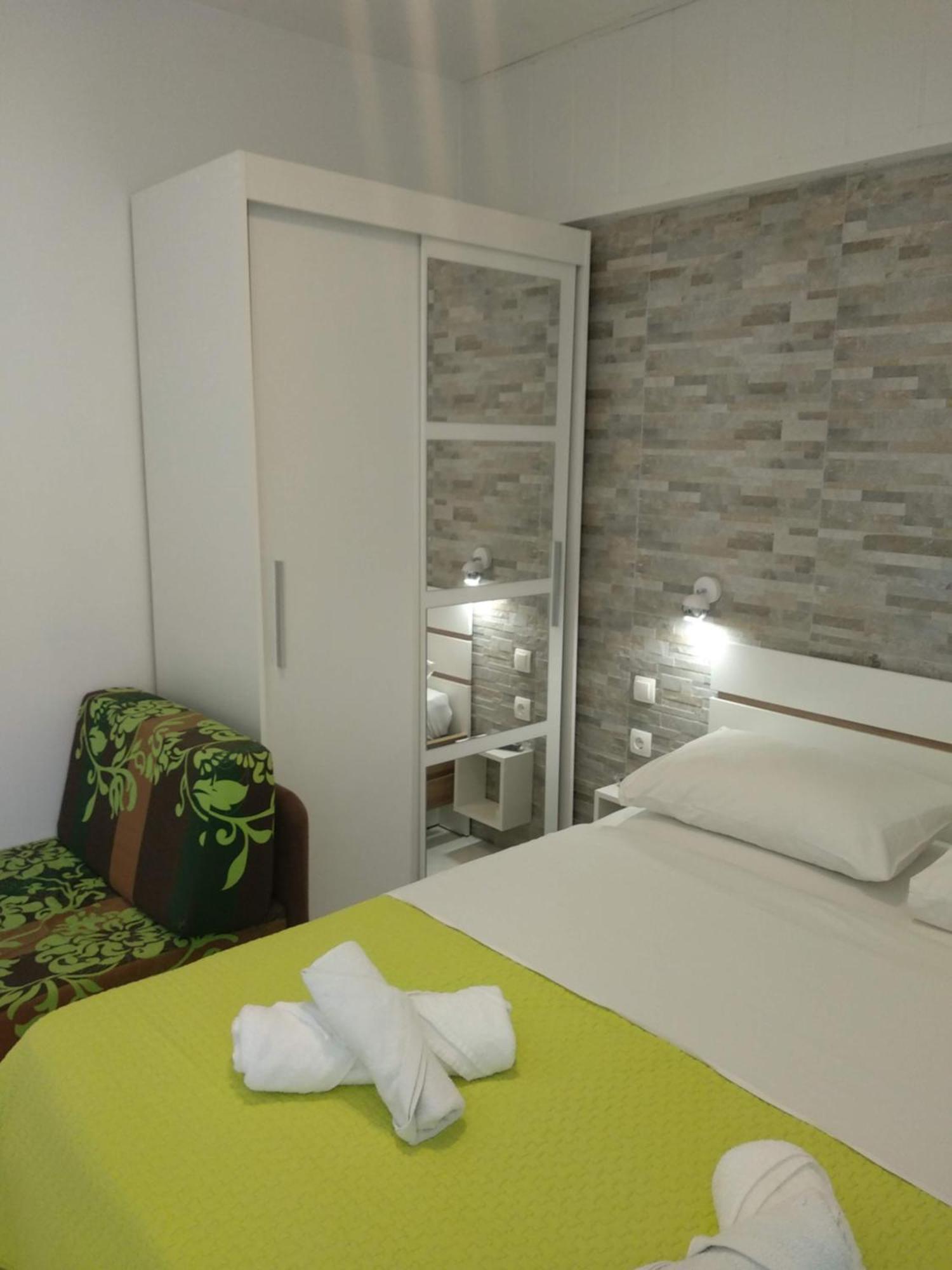 Apartments Meri Vodice Luaran gambar
