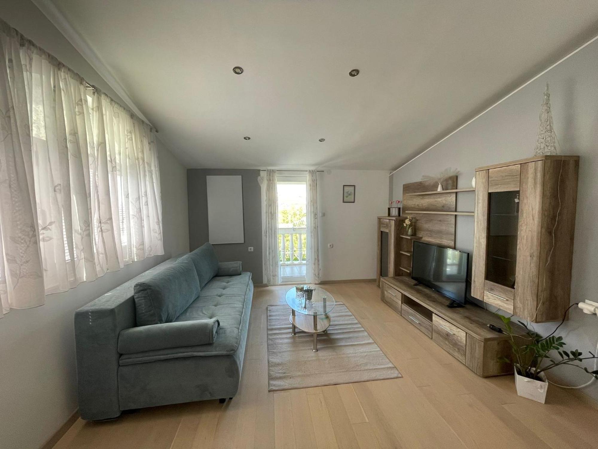 Apartments Meri Vodice Luaran gambar