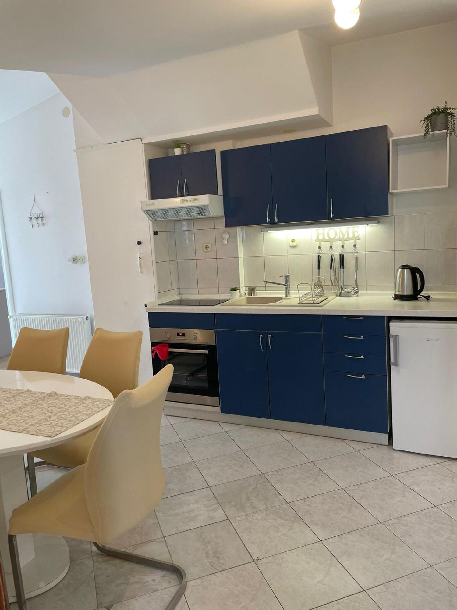 Apartments Meri Vodice Luaran gambar