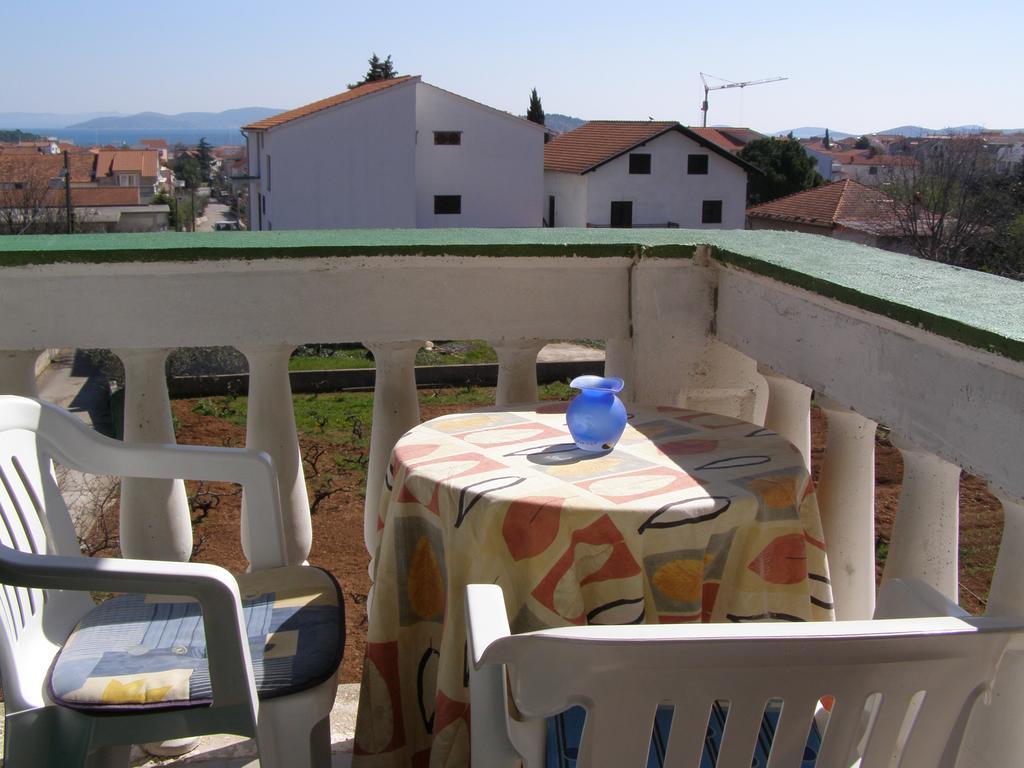 Apartments Meri Vodice Luaran gambar