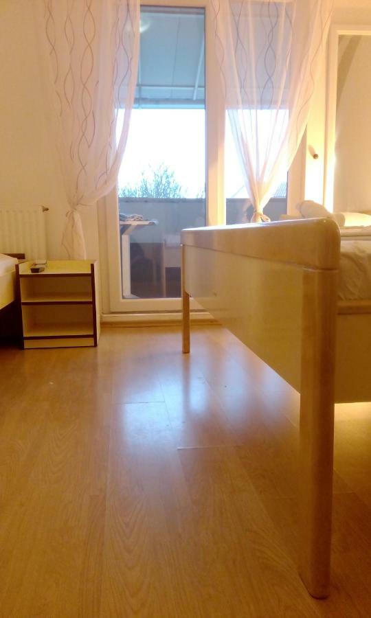 Apartments Meri Vodice Luaran gambar